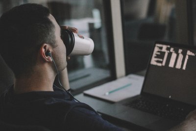 De beste manieren om gezond te blijven tijdens drukke werkdagen